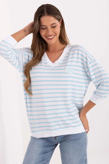 Blouse model 218842 Relevance