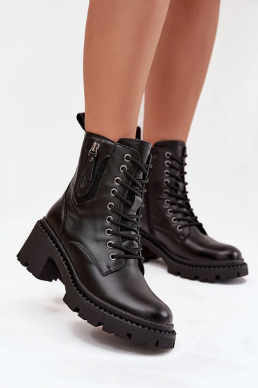 Bootie model 216825 Step in style