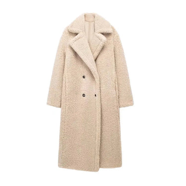 Oversized Coat With A Large Lapel Made Of Thick Lambswool Fleece