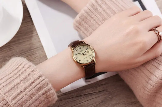 Retro Women's Simple Digital Calendar Casual Watch Utrano