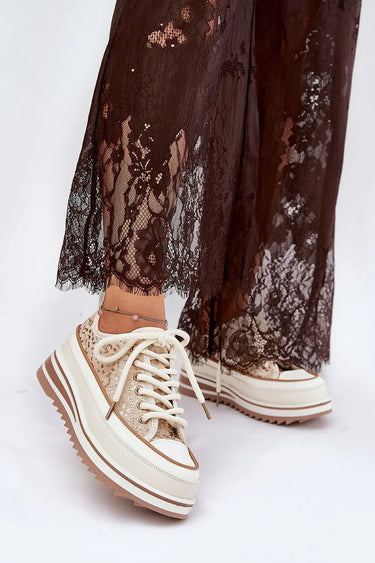 Sneakers model 211353 Step in style