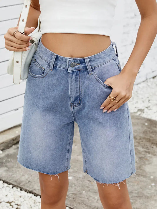 Washed Raw Hem Denim Shortsย ย