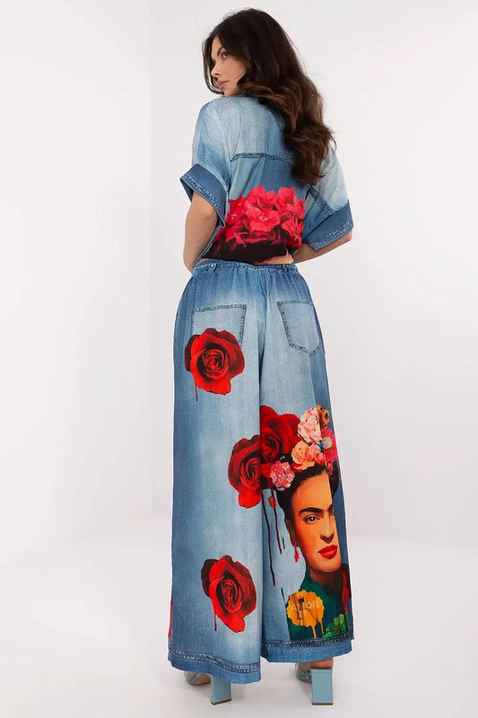 Women trousers model 210026 Italy Moda