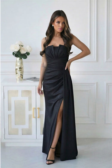Long dress model 225364 Bicotone