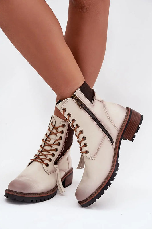  Boots model 218708 Step in style 