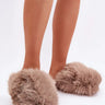  Slippers model 204953 Step in style 