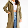  Sweatshirt model 187126 awama 