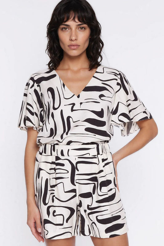 Blouse model 228021 Nife 